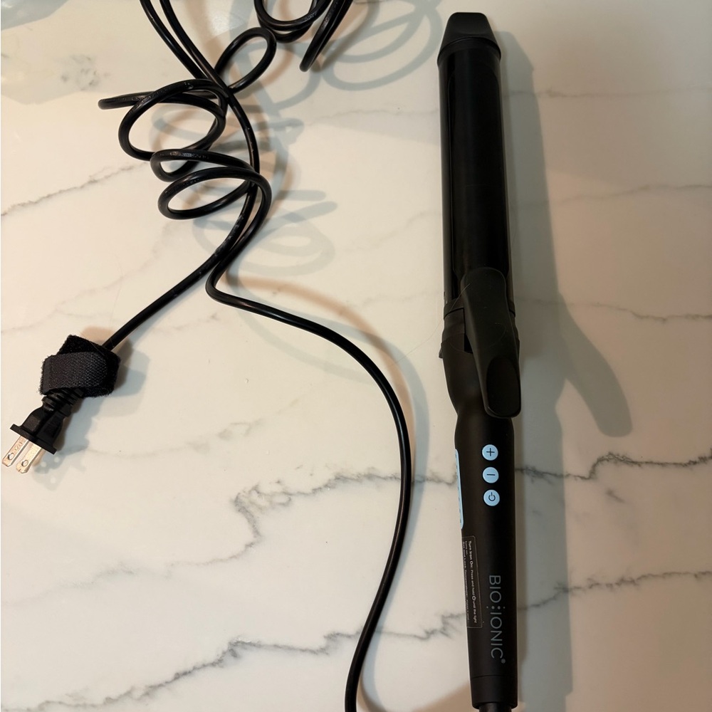 Bio Ionic Black Curling Iron